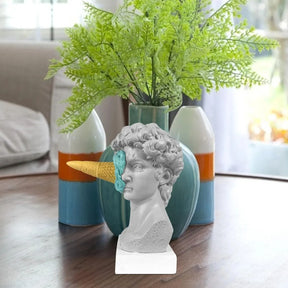 Escultura em Resina David de Sorvete Pós-moderno