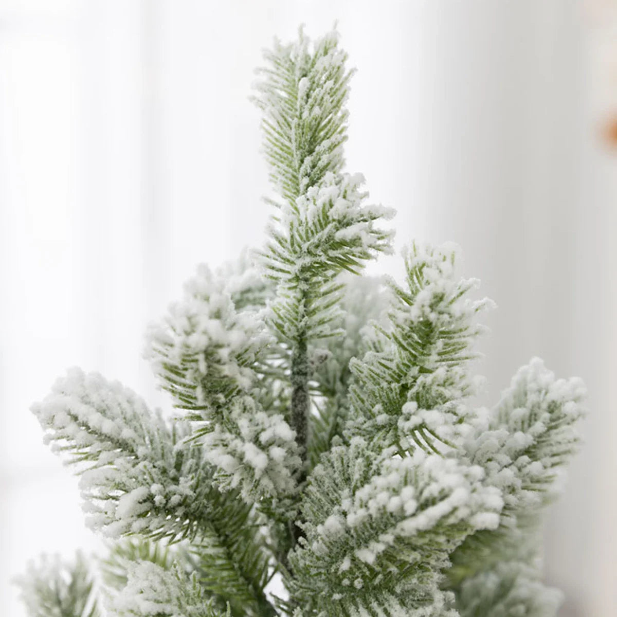 Árvore de Natal de Mesa Artificial com Neve e Luz